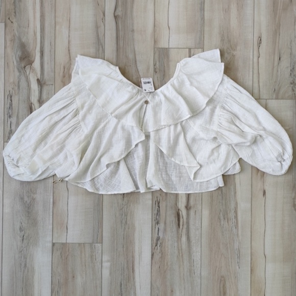 Free People Revolve Zuri Open Back Ruffle Blouse in Ivory - Picture 3 of 12